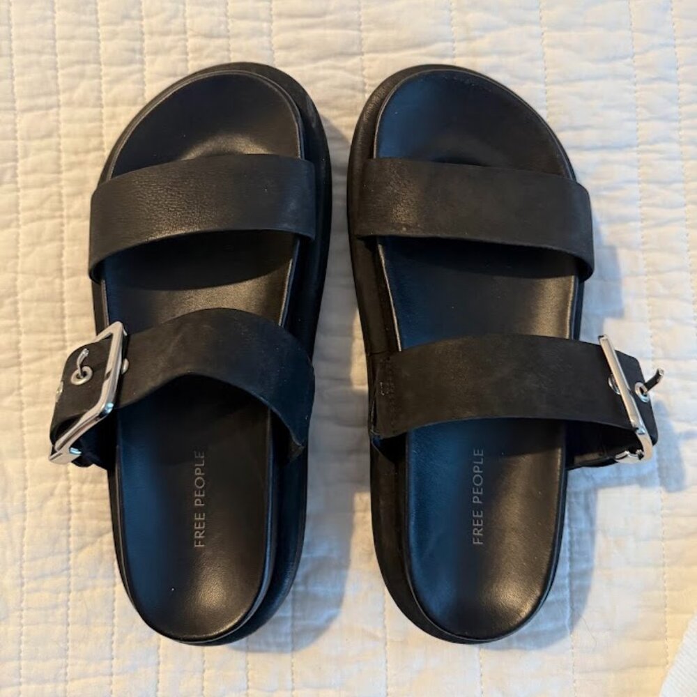 Free People Black sandals